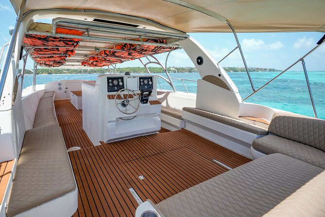 Isla Mujeres Adventure - Luxury Yatch Shared & Private Beach Club - Inclusions and Amenities