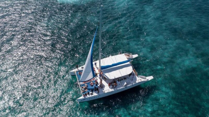 Isla Mujeres: Boat Party, Adults-Only: All-Inclusive - Arrival and Departure