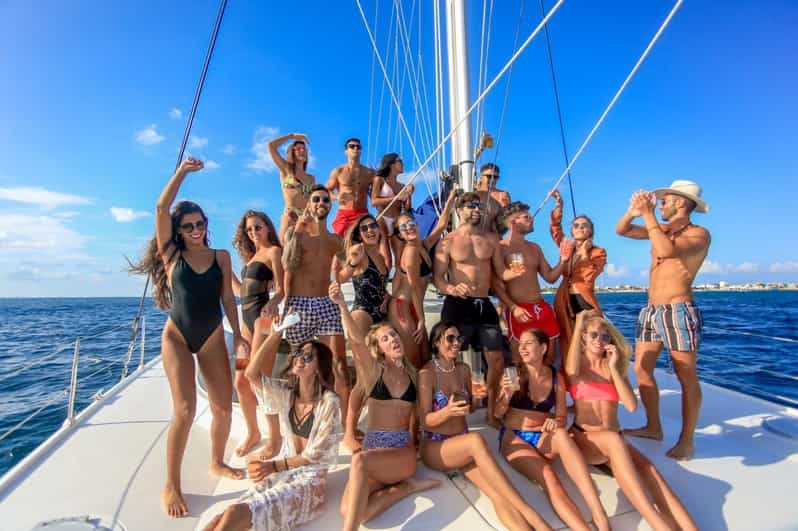 Isla Mujeres: Boat Tour With Food, Drinks and Snorkeling - Transportation and Accessibility
