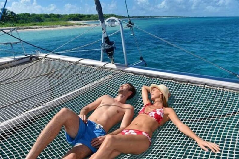 Isla Mujeres: Boat Tour With Food, Drinks and Snorkeling - Open Bar and Beverages