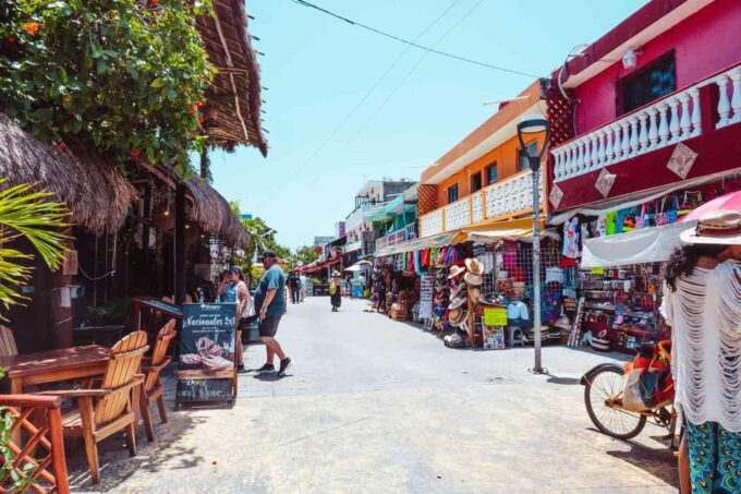 Isla Mujeres by Catamaran - Booking and Payment