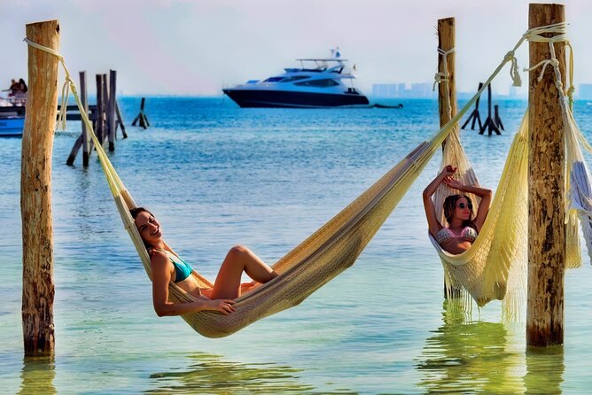 Isla Mujeres Catamaran Sailing Experience With Lunch & Open Bar - Inclusions and Exclusions