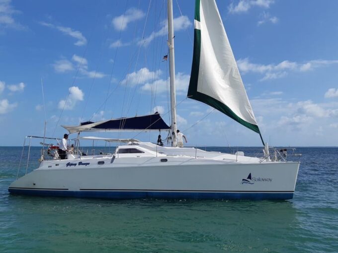 Isla Mujeres: Catamaran Trip to the Island & Open Bar! - Itinerary Subject to Change