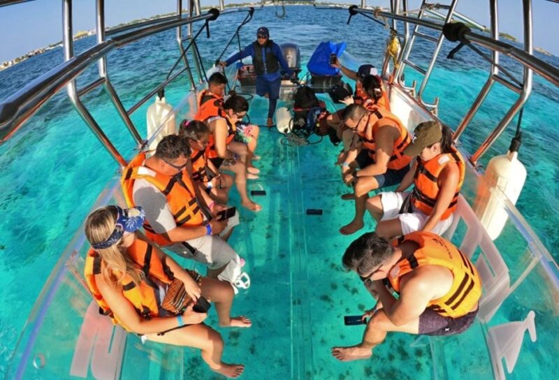 Isla Mujeres: Clear Boat Ride - Meeting Point and Pickup Service