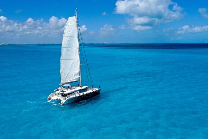 Isla Mujeres Platinum by Albatros Catamarans - Inclusions and Amenities