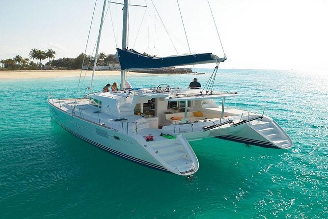 Isla Mujeres Tour in a Catamaran With Snorkel, Open Bar, Lunch - Tips for a Great Experience