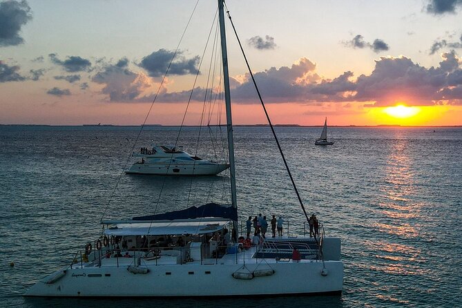 Isla Mujeres Unlimited Catamaran! Drinks, Fun & Party From Playa Del Carmen - Advantages of the Tour