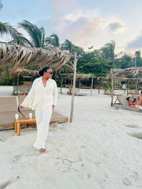 Isla Tierra Bomba Beach Club: Day Pass With Typical Food - Key Points