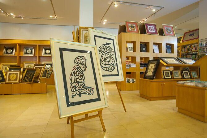 Islamic Arts Museum Admission with Kuala Lumpur Famous Landmarks - Authentic Experiences and Genuine Value