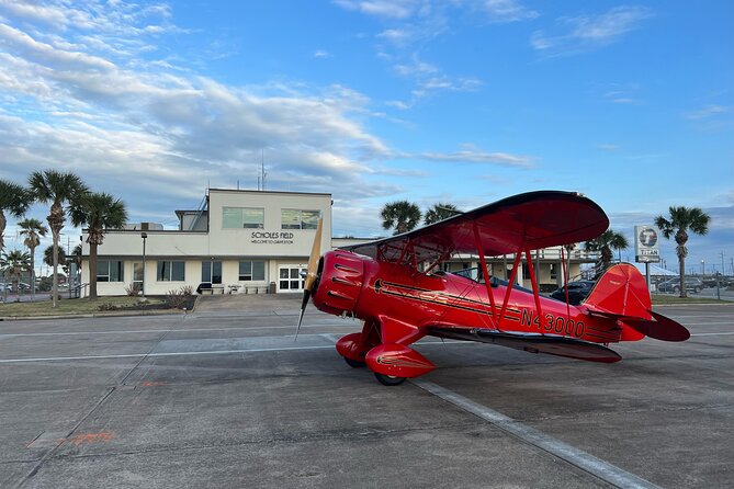 Island and Bolivar Tour, Open Cockpit Biplane Ride - Participant Requirements