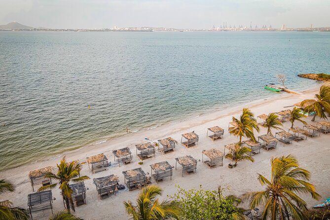 Island Beach Day in Cartagena - Key Points