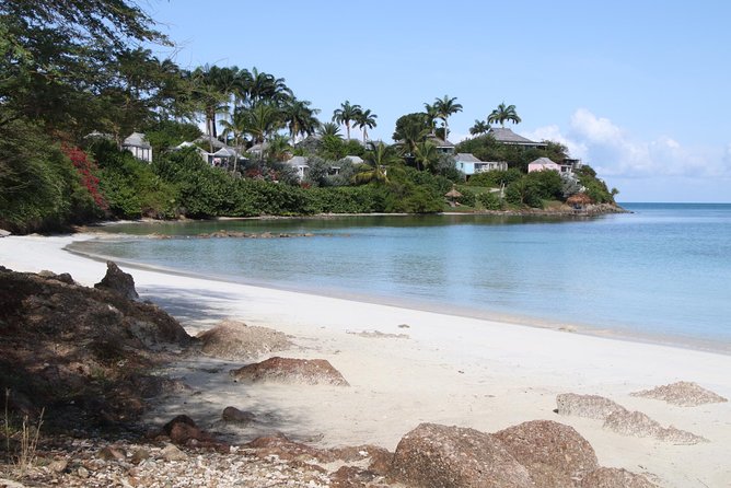 Island Beach Hopping - Island Exploration Highlights