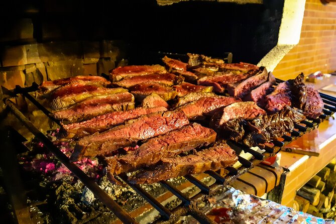 Island Dinner Experience With Locals in Praia Da Vitória - Traveler Testimonials