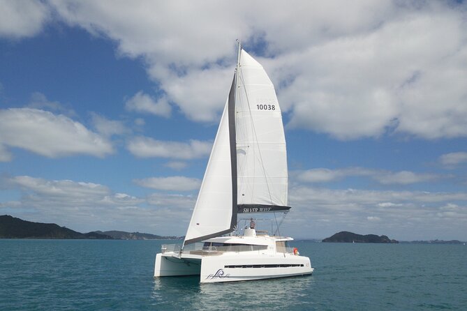Island Explorer Day Cruise - With Island Stop and Lunch - Key Points