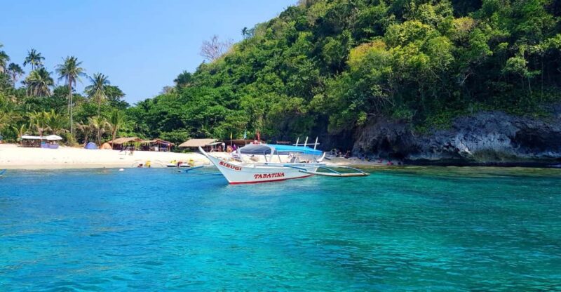 Island Hoping Puerto Galera - Key Points