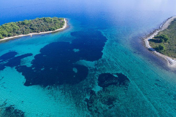 Island Hopping (6 Islands) Private Tour From Trogir or Split - Maslinica (Solta Island)