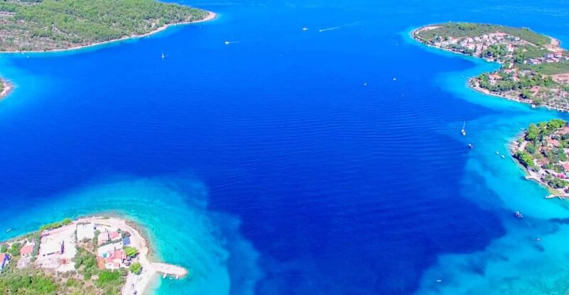 Island of Šolta & Blue Lagoon Private Speedboat Tour - Inclusions