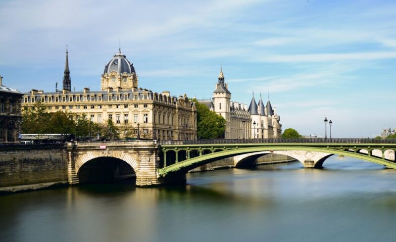 Island of the City - Sainte-Chapelle and the Conciergerie Tour - Stunning Stained Glass Windows