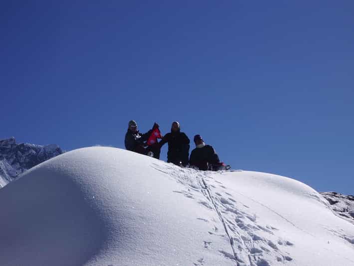 Island Peak (6,189m) Climbing - Inclusions in the Package