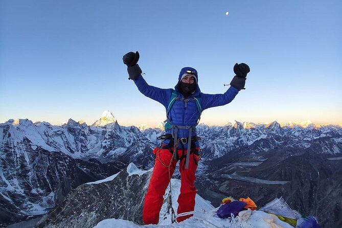 Island Peak Climbing - Operator and Pricing