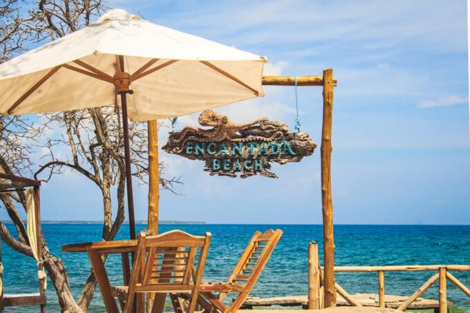 Island Tour: 3 Beach Clubs Around Baru, Rosario and Bomba - Frequently Asked Questions