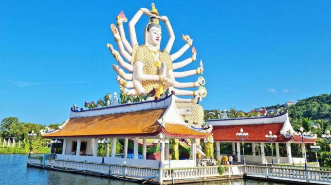 ISLAND TOUR ECO AROUND KOH SAMUI HALF DAY RARE SIGHTSEEING - Hin Ta & Hin Yai (Grandfathers Grandmothers Rocks)