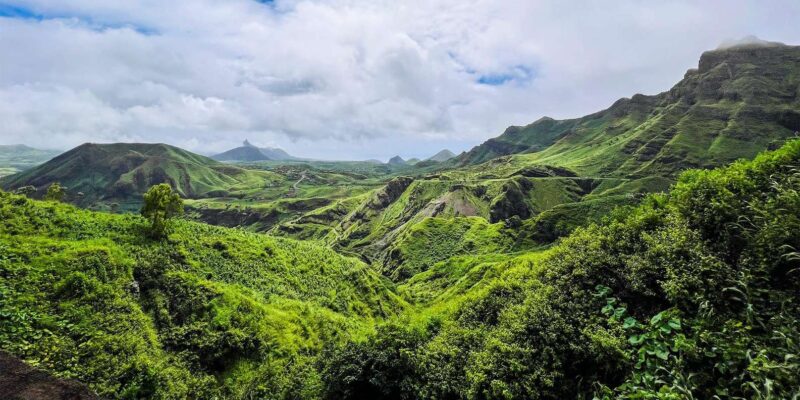 Island Tour With a German-Speaking Tour Guide for Cruise Guests. - Itinerary Highlights