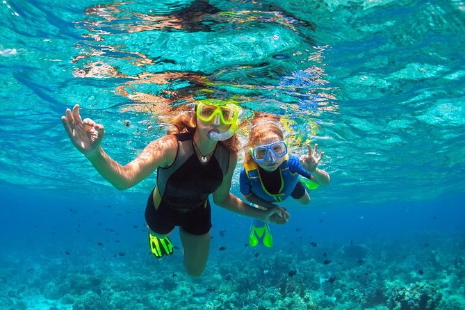 Island Tour With Snorkeling in West Bay Honduras - Included Amenities and Accessibility