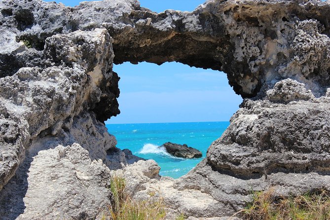 Island Wrap Around Tour of Bermuda - Tour Itinerary and Key Landmarks