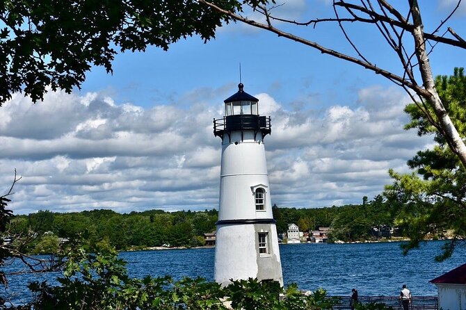 Islands, Lighthouses, and Castle Tour on the St. Lawrence River - Landmarks Along the Way