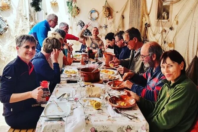 Islands & Typical Lunch at a Fishermans House - Meeting Point and Location