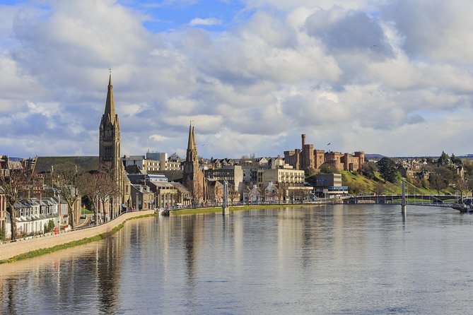 Isle of Skye & Highlands 3 Days / 2 Nights in English. - Accessibility and Restrictions