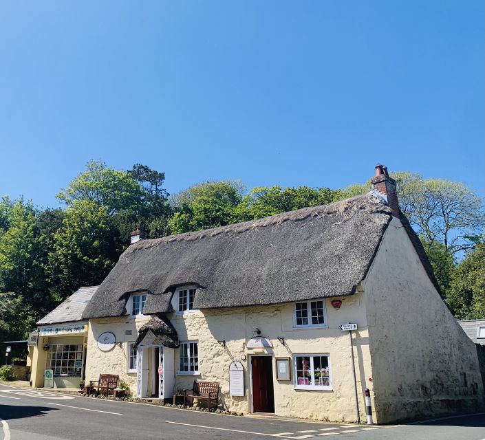 Isle of Wight Day Trip From London - Exploring Godshill and Shanklin