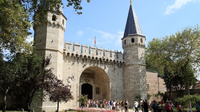 Istanbul: 1, 2 or 3-Day Private City Guided Tour - Discovering Istanbuls History