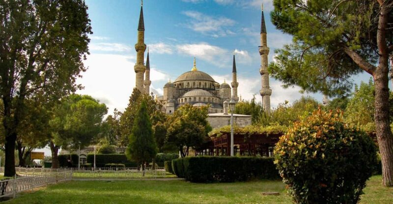 Istanbul: 2-Day City Highlights Tour With Accommodation - Itinerary Highlights: Day 2