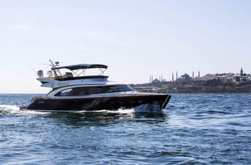 Istanbul: 2-Hour Private Bosphorus Yacht Tour - Activity Highlights