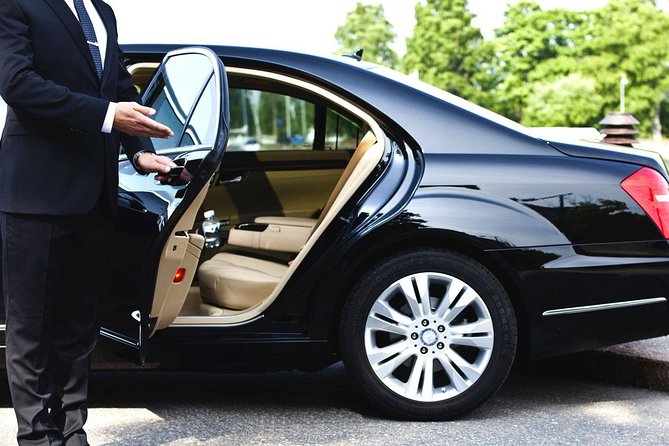 Istanbul Airport to City Centre Private Transfer or Vice Versa (1-10pax) - Services Included