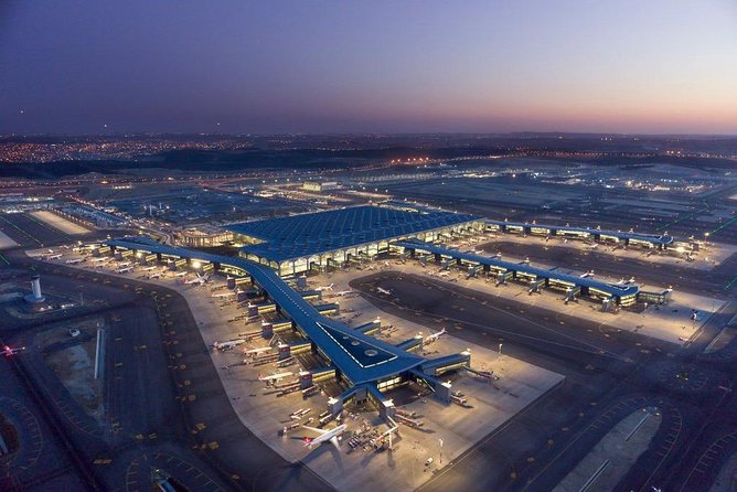Istanbul Airport Transfer by Private Minivan + Meet & Greet Service - Pricing and Availability