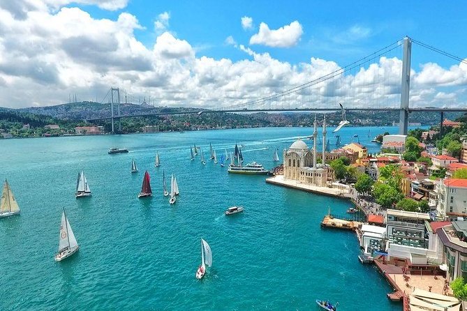 Istanbul Airport Transfer: New Airport IST to Istanbul in Luxury Van - Vehicle Features