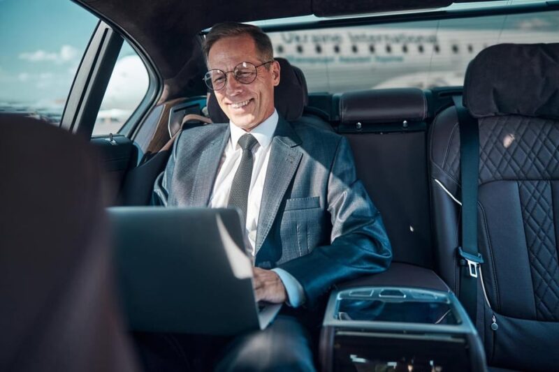 Istanbul Airport(IST): One-Way Private Transfer to Istanbul - Luggage Policy