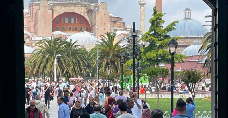 Istanbul: Basilica, Topkapi, Blue Mosque & Hagia Sophia Tour - Tour Schedule and Flexibility