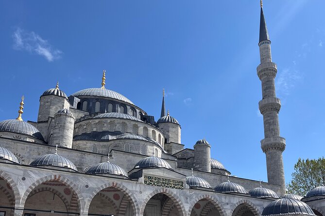 Istanbul: Best of The City Full-Day Private Tour - About the Guide