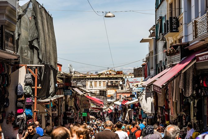 Istanbul: Book A Local Host - Mobile Ticketing