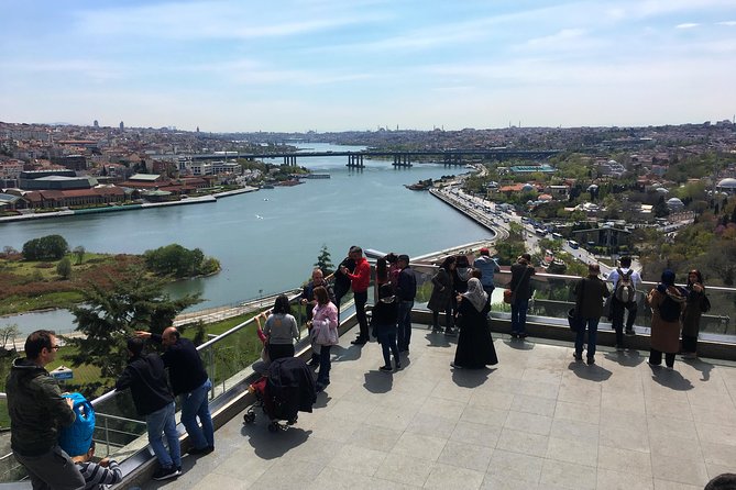 Istanbul Bosphorus Cruise And Dolmabahce Palace Tour – Full Day - Questions About Staying Here