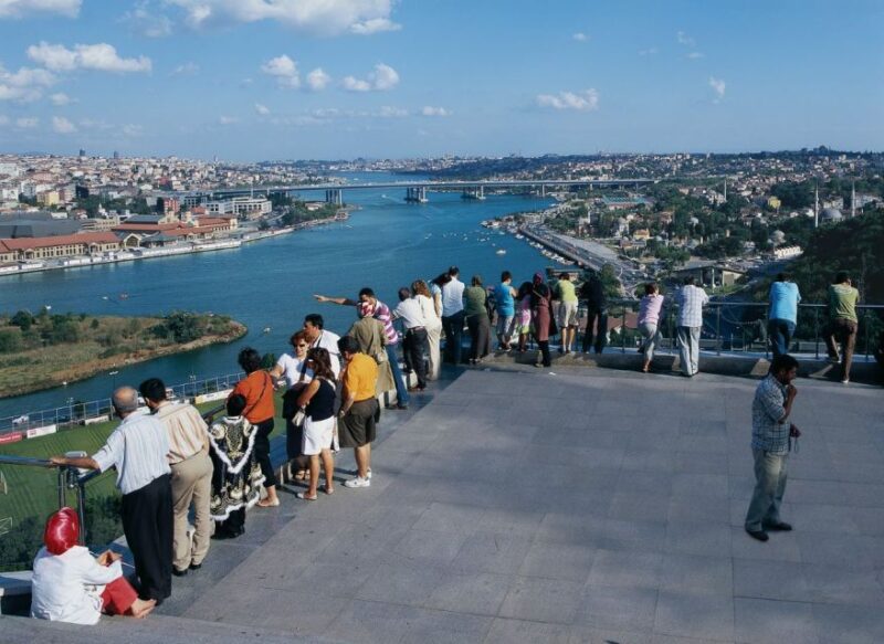 Istanbul: Bosphorus Cruise, Bus Tour, Golden Horn, Cable Car - Key Points