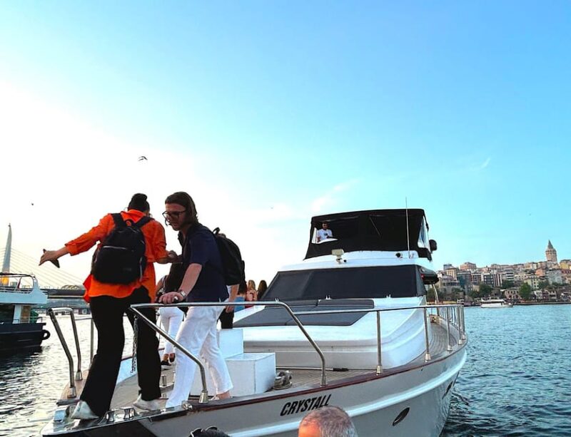 Istanbul: Bosphorus Cruise by Yacht at Daytime or Sunset - Customer Reviews and Recommendations