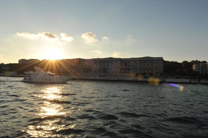 Istanbul: Bosphorus Cruise by Yacht at Daytime or Sunset - Cruise Duration and Schedule