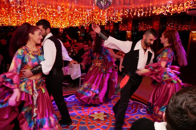 Istanbul: Bosphorus Dinner Cruise and Turkish Dance Show - Meeting and Pickup