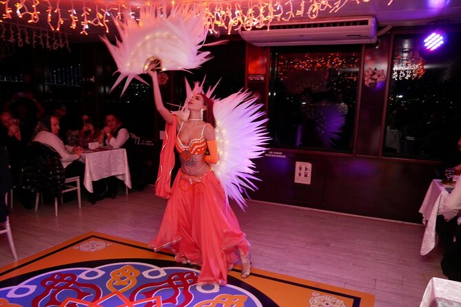 Istanbul: Bosphorus Dinner Cruise and Turkish Dance Show - Turkish Dance Performance