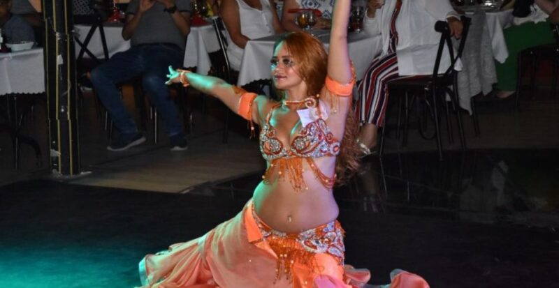 Istanbul: Bosphorus Dinner Cruise With Private Table & Show - Itinerary and Landmarks